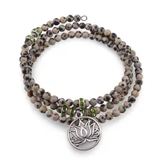 Bratara tripla ajustabila cu pietre semipretioase, Jasp dalmatian albastru sfere 4mm cu charm floare de lotus si zirconiu verde