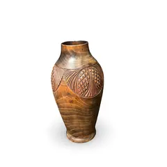 Vaza vintage din lemn sculptat manual, model geometric decorativ, 19cm