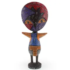 Statueta africana vintage din lemn sculptat manual, colorata in nuante vii, 20cm