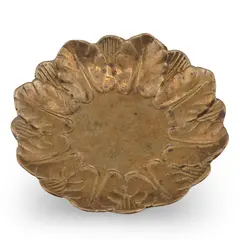 Farfurie decorativa vintage din alama, model floral in relief auriu, 12,5cm