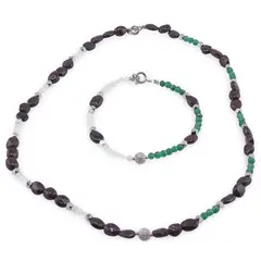 Set bratara si colier Granat neuniform 6-8mm, Piatra Lunii si Aventurin dark sfere 3-4mm, Hematit fatetat si sfera cu zirconii 6mm