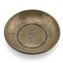 Tava vintage rotunda din alama patinata, 9,5cm