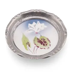 Suport pahar vintage din metal cu insertie floare alba, 9,5cm