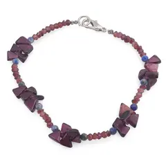Bratara Granat triunghiuri 5-6mm, discuri fatetate 3mm si Lapis lazuli sfere fatetate 3mm