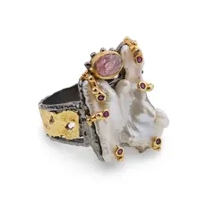 Inel din argint 925 placat cu aur 14k si rodiu negru Perla de cultura baroca si cristale incrustate, model tribal - marimea 59