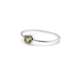 Inel din argint 925 subtire cu Peridot, marimea 60 - montura rotunda