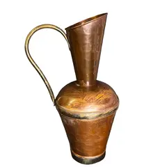 Vas decorativ din alama, model traditional cu toarta, 38cm