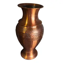 Vaza vintage decorativa din cupru gravat cu motive vegetale, 50cm