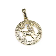 Pandantiv din cupru placat cu aur galben 18k, model rotund cu zodia Leu