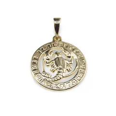 Pandantiv din cupru placat cu aur galben 18k, model rotund cu zodia Rac