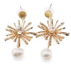 Cercei cu surub Perle de Cultura model soare, auriu -  50mm