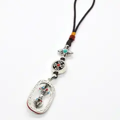 Amuleta Feng Shui din metal cu dubla DORJE