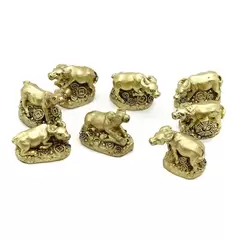 Set 8 Statuete Feng Shui Bivoli aurii cu Monede, Yin Yang, Pepita, Ru Yi si Wu Lou - 4 cm