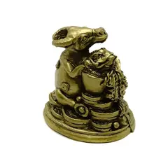 Statueta Feng Shui Bivol auriu cu pepita si broasca raioasa - 4,8 cm
