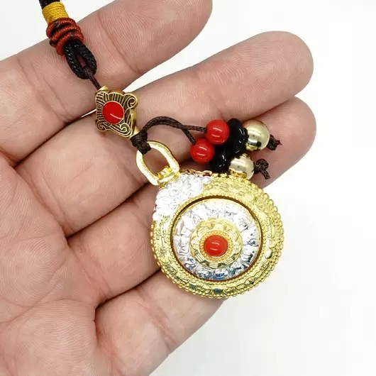 Amuleta Feng Shui 2022 Zodiac cu cele 8 simboluri norocoase si Liliac pentru protectie si bunastare, imagine 3