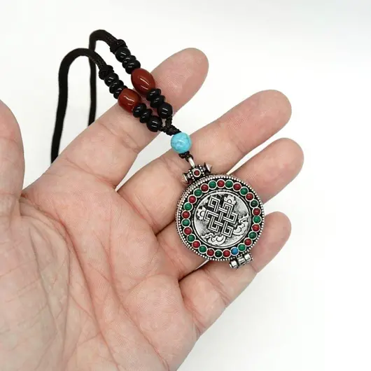 Amuleta Feng Shui 2022 Nodul Mistic pentru protectie, imagine 5