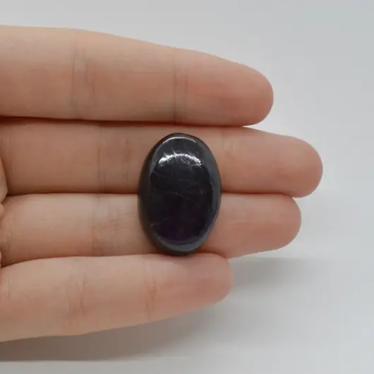 Cabochon Purpurit  Rusia 25x17x8mm C15