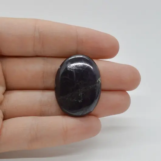 Cabochon Purpurit Rusia 31x23x7mm C36