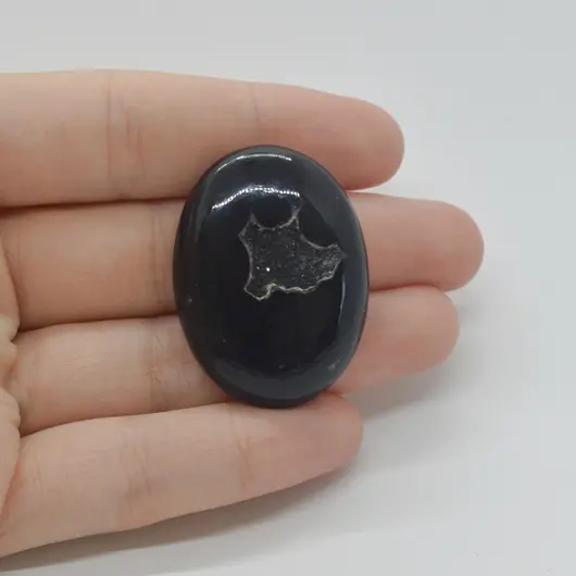 Cabochon Agat Negru Druzy 37x27x8mm C37