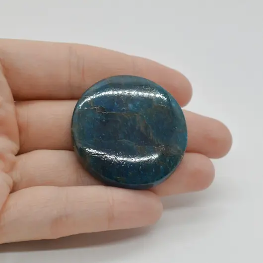 Cabochon Apatit 38x38x7mm C35