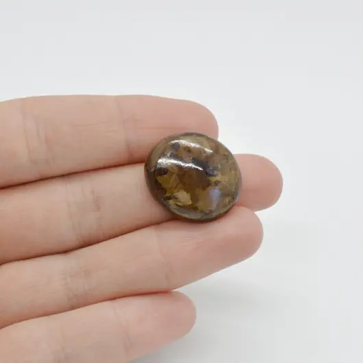 Cabochon Bronzit 22x19x7mm C38