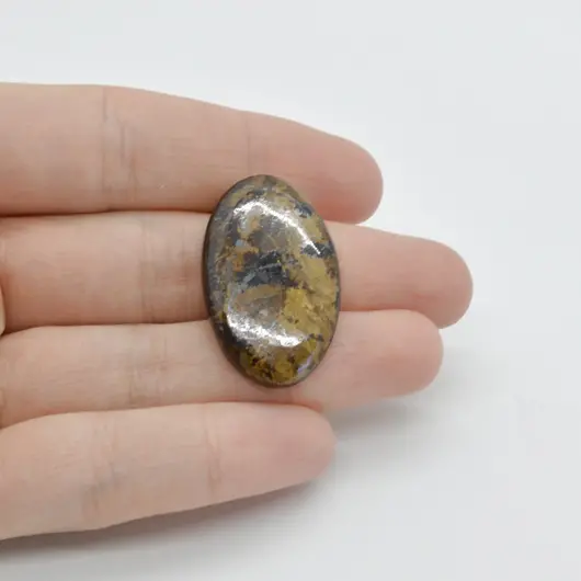 Cabochon Bronzit 32x19x5mm C28