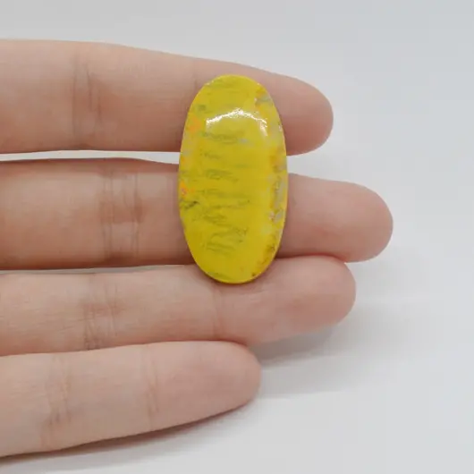 Cabochon Jasp Bumble Bee 34x18x4mm C38