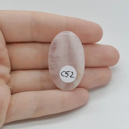 Cabochon Cuart Roz 36x21x8mm C52, imagine 2