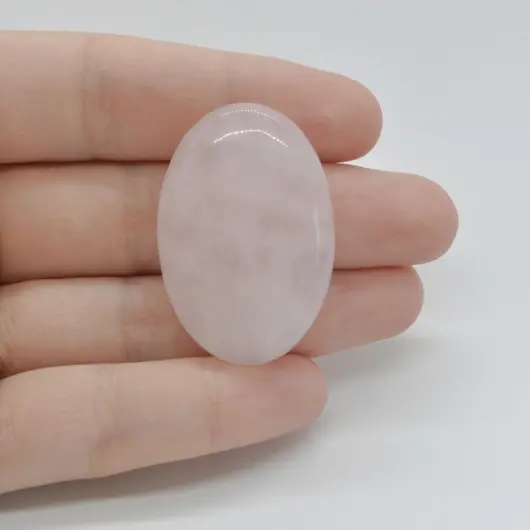 Cabochon Cuart Roz 37x25x8mm C24