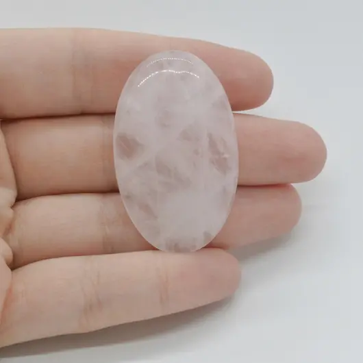 Cabochon Cuart Roz 42x26x7mm C2