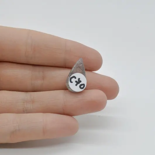 Cabochon Cuart Turmalinat 19x11x7mm C70, imagine 2