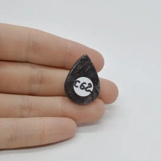 Cabochon Cuart Turmalinat 26x19x6mm C62, imagine 2