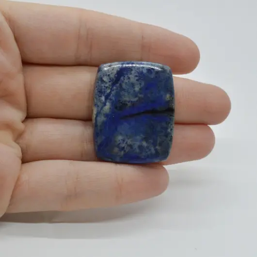 Cabochon Dumortierit 33x26x6mm C46