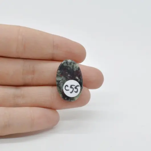 Cabochon Eudialit 25x16x6mm C55, imagine 2