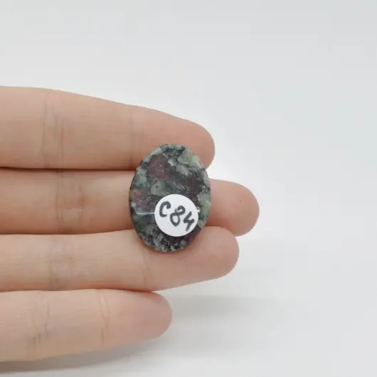 Cabochon Eudialit 26x19x6mm C84, imagine 2