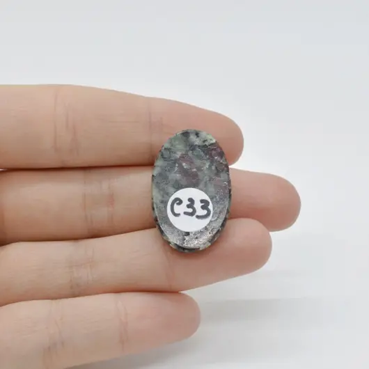 Cabochon Eudialit 28x18x6mm C33, imagine 2