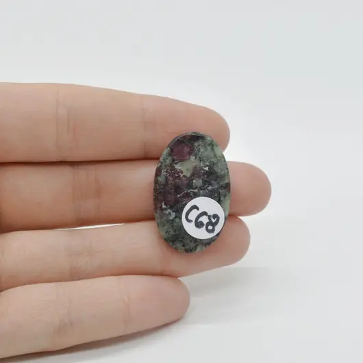 Cabochon Eudialit 28x18x6mm C68, imagine 2