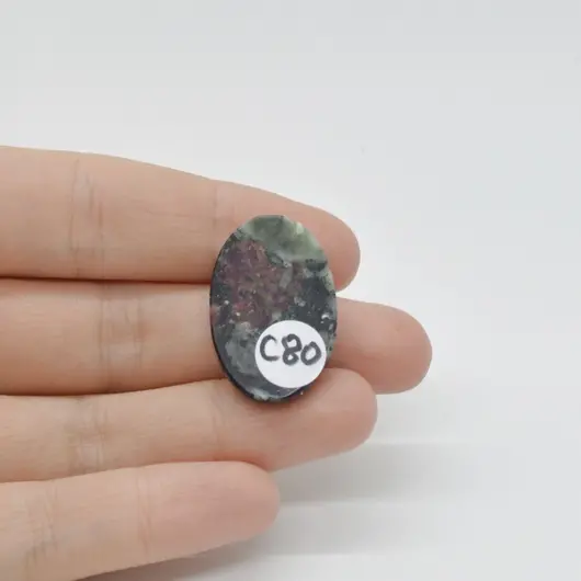 Cabochon Eudialit 28x18x6mm C80, imagine 2