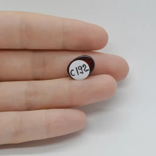 Cabochon Granat Hessonit 14x10x6mm C192, imagine 2