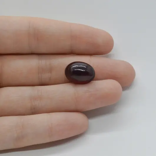 Cabochon Granat Hessonit 15x11x6mm C54