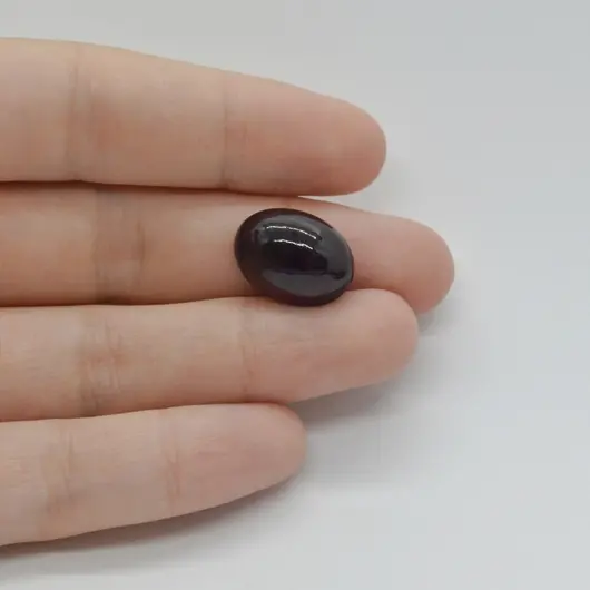 Cabochon Granat Hessonit 16x12x7mm C208