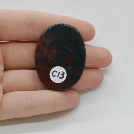 Cabochon Heliotrop 41x31x7mm C13, imagine 2