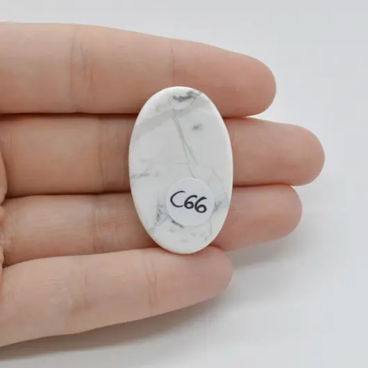 Cabochon Howlit 35x21x7mm C66, imagine 2