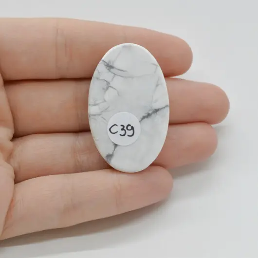 Cabochon Howlit 39x24x7mm C39, imagine 2