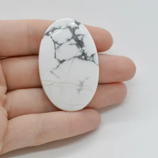 Cabochon Howlit 47x31x6mm C71