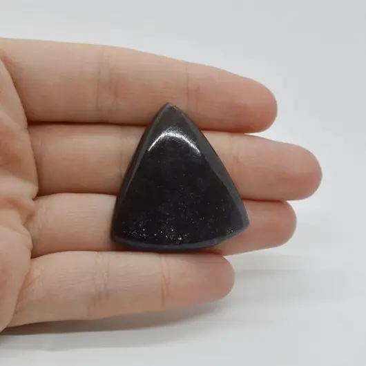Cabochon Iolith Sun Stone 35x33x6mm C12