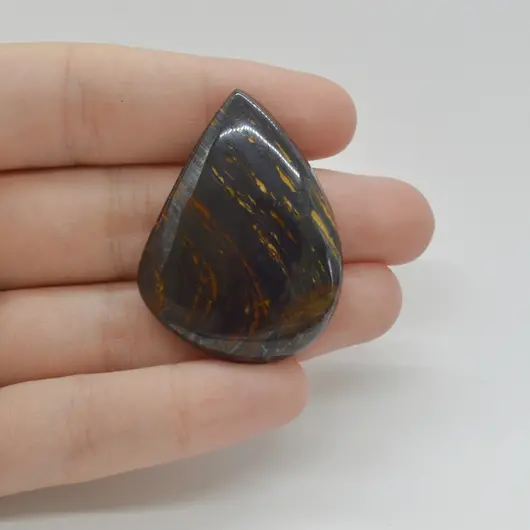 Cabochon Iron Tiger 40x30x6mm C80