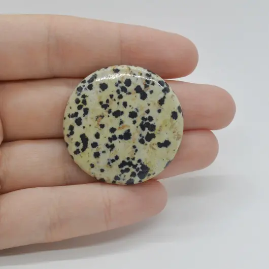 Cabochon Jasp Dalmatian 34x34x5mm C29