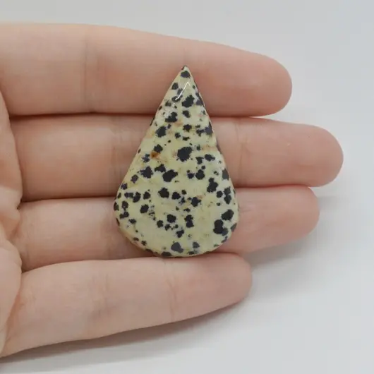 Cabochon Jasp Dalmatian 39x25x6mm C121