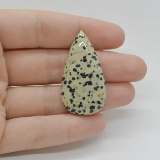 Cabochon Jasp Dalmatian 40x21x6mm C44